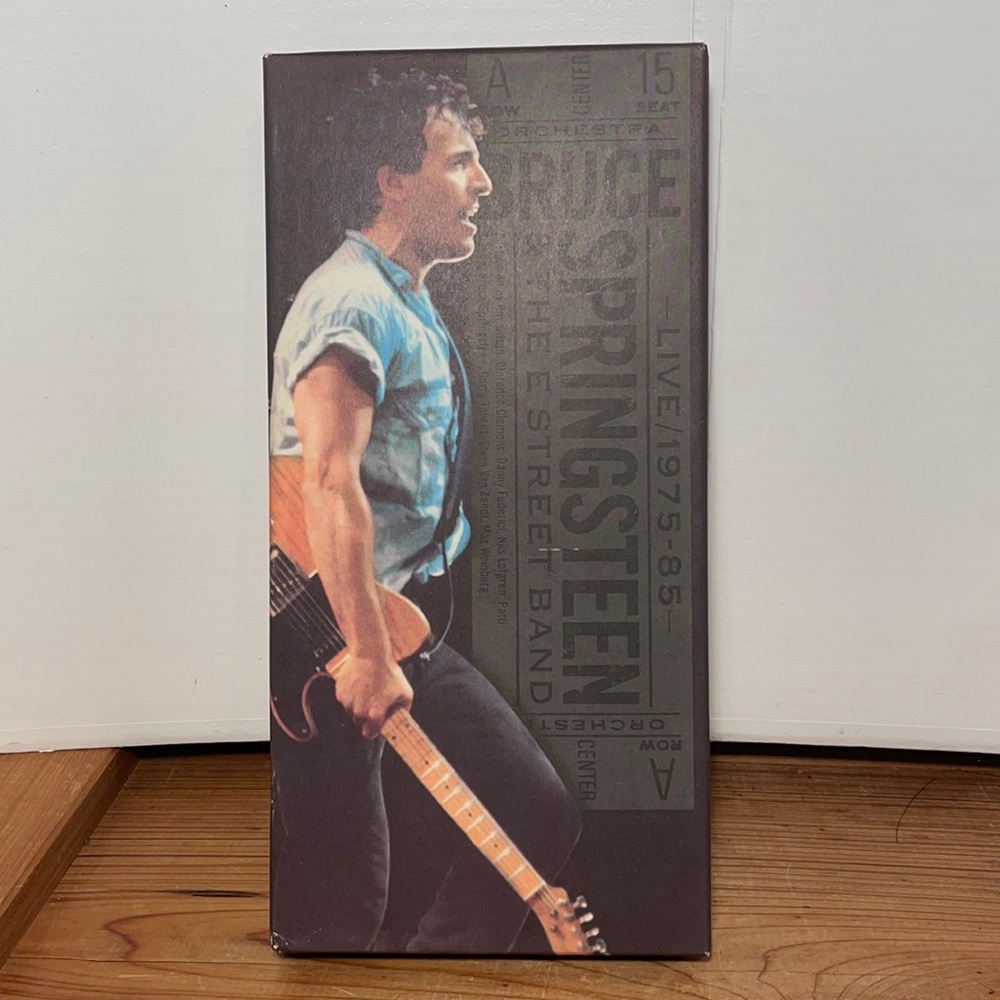 Cassette Box Set BRUCE SPRINGSTEEN Live 1975-1985 Set 3 Cassettes  and Book